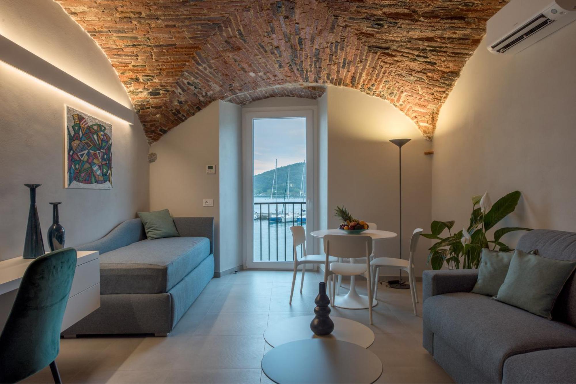 Al Gabbiano Suite Porto Venere Esterno foto