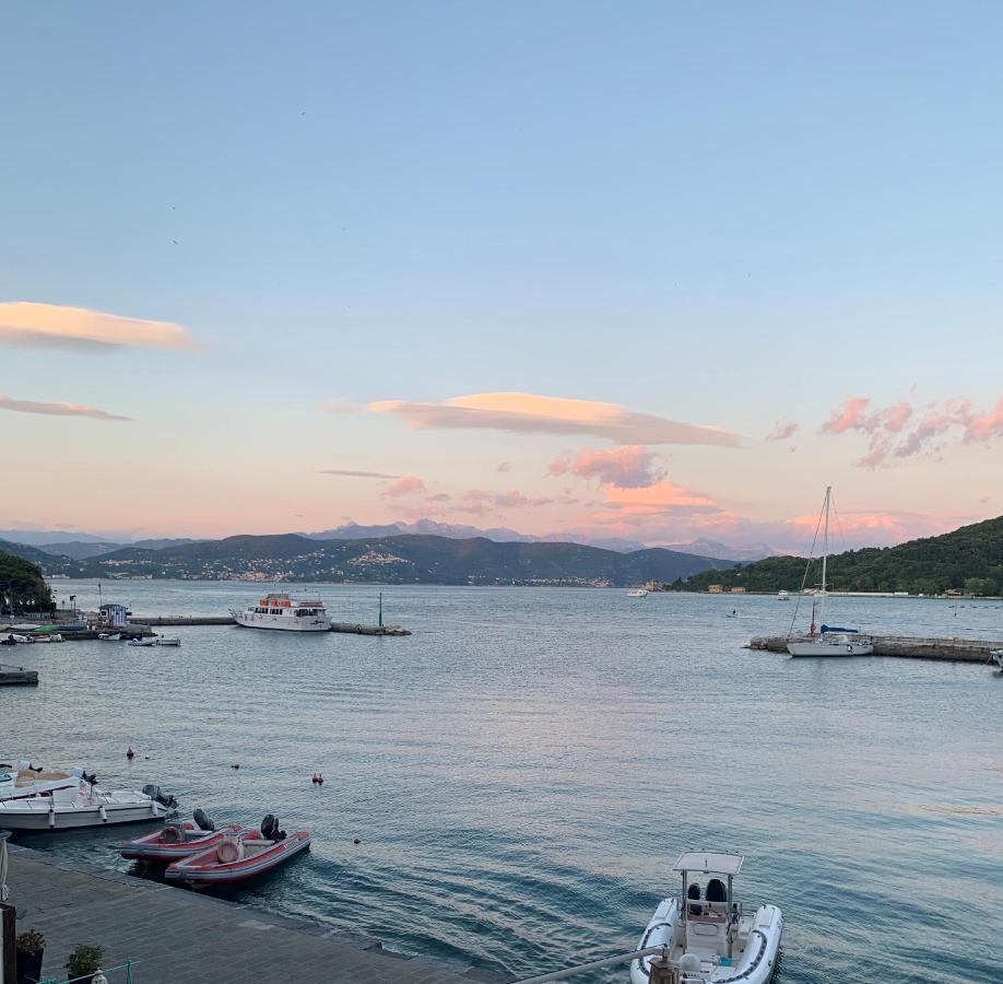 Al Gabbiano Suite Porto Venere Esterno foto